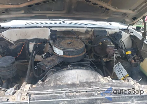 1985 Chevrolet C20 from USA, damaged, VIN 1GBGC24M1FS184803